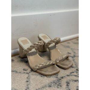 Dolce Vita Women's PAILY Heeled Sandal, Light Gold Metallic Stella Suede